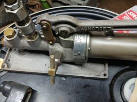 5-b-10 Ashcroft Portable Guage Tester 0-1000 Psi 1/2 In Range