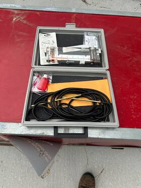 115av Dwyer Portable Air Velocity Gage With Case Instructions Accessories 115av Dwyer Portable Air Velocity Gage With Case Instructions Accessories
