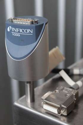 382-000 Inficon Cdg025g High Precision Vacuum Gauge 200 Torr 267 Mbar Part No.