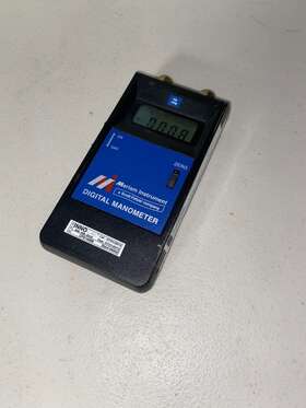 D0100p Meriam Instrument Digital Manometer D0100p Meriam Instrument Digital Manometer