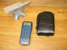 2022p Watsonsmith Used Pressure Meter Manometer Digitron 0-2 Bar