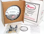 New In Box Dwyer 2010-LT Magnehelic Differential Pressure Gage Usa. Fixed Price $98.99.